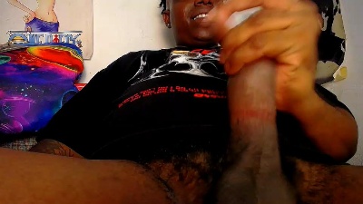 BlackRunning22 live cam on Cam4