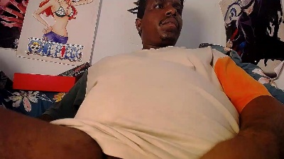 BlackRunning22 live cam on Cam4