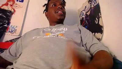 BlackRunning22 live cam on Cam4