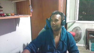 Black_Man86 live cam on Cam4