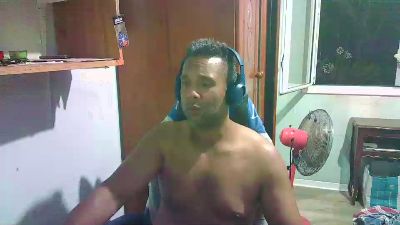 Black_Man86 live cam on Cam4