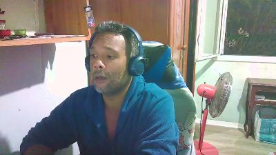 Black_Man86 live cam on Cam4
