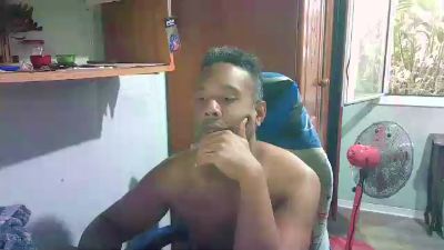 Black_Man86 live cam on Cam4