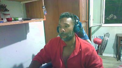 Black_Man86 live cam on Cam4