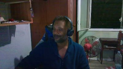 Black_Man86 live cam on Cam4