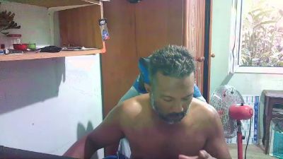 Black_Man86 live cam on Cam4