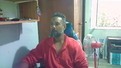 Black_Man86 live cam on Cam4