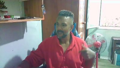 Black_Man86 live cam on Cam4