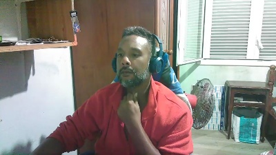 Black_Man86 live cam on Cam4