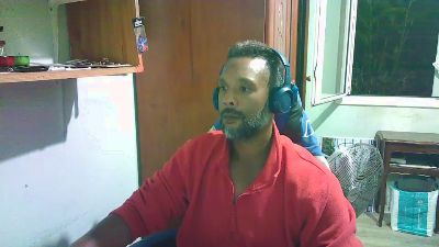 Black_Man86 live cam on Cam4