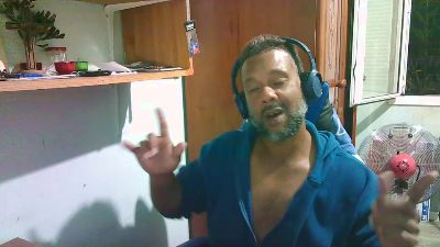 Black_Man86 live cam on Cam4