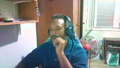 Black_Man86 live cam on Cam4