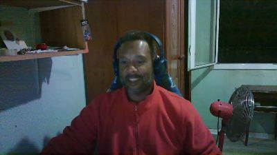 Black_Man86 live cam on Cam4