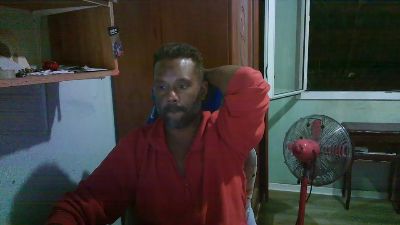 Black_Man86 live cam on Cam4