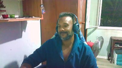 Black_Man86 live cam on Cam4