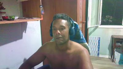Black_Man86 live cam on Cam4