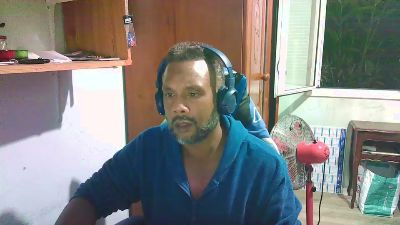 Black_Man86 live cam on Cam4