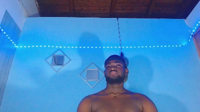 Blackand_Tick live cam on Cam4