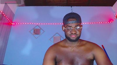 Blackand_Tick live cam on Cam4
