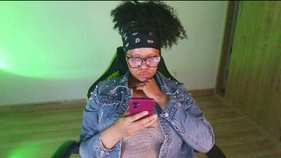 Blackandmagic_ live cam on Cam4