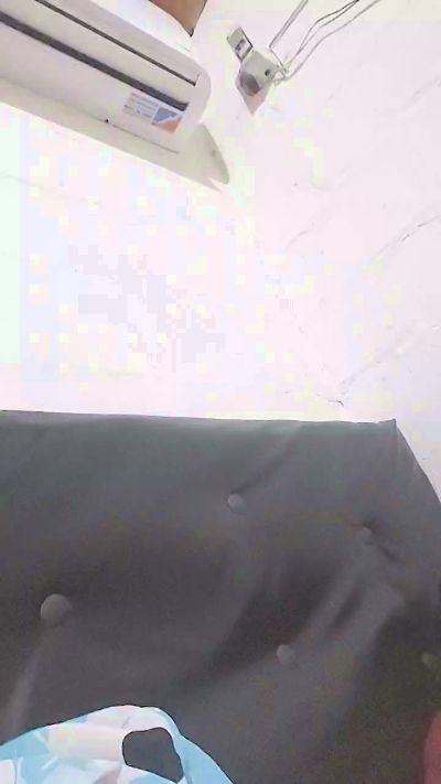 Blackkwidow3 live cam on Cam4