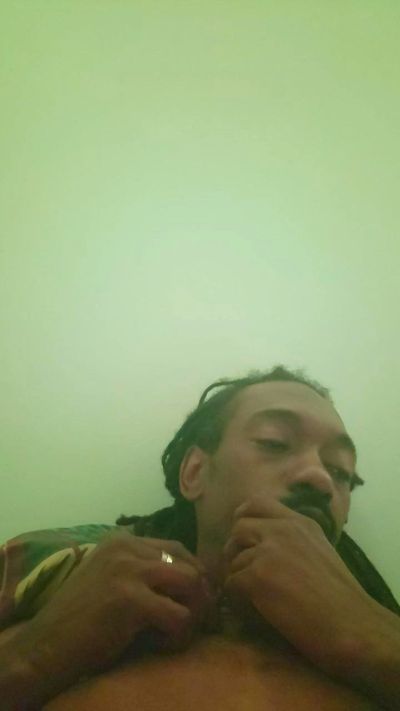Blackman4180 live cam on Cam4