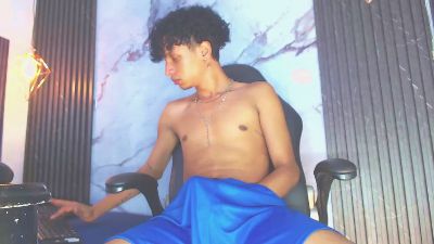 BlakeSttone live cam on Cam4