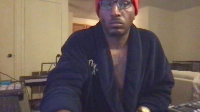 BlazeHoundXXX live cam on Cam4