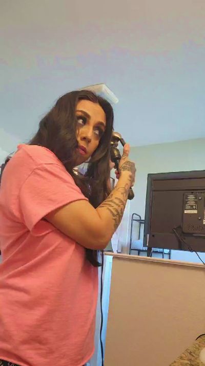 Blaze_Onn1 live cam on Cam4