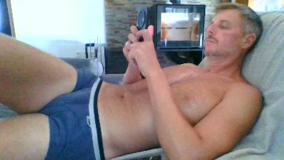 Blond738 live cam on Cam4
