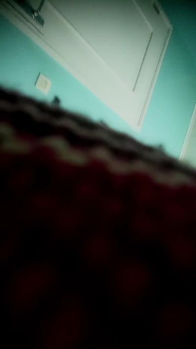 BlondeG live cam on Cam4