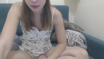 BlondyAndrea live cam on Cam4