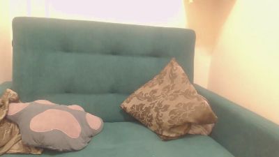 BlondyAndrea live cam on Cam4