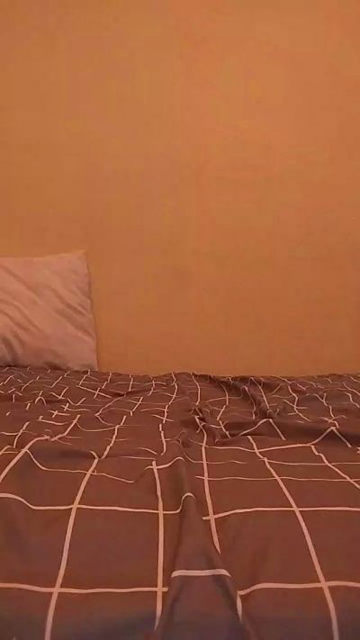 Blu_v live cam on Cam4