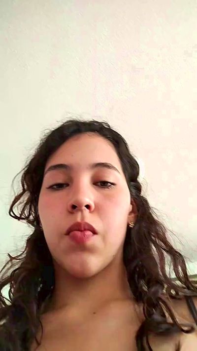 Blu_v live cam on Cam4