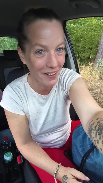 BlueEye_Girl live cam on Cam4