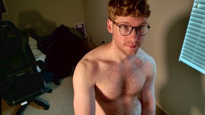 BlueEyedTallGuy live cam on Cam4