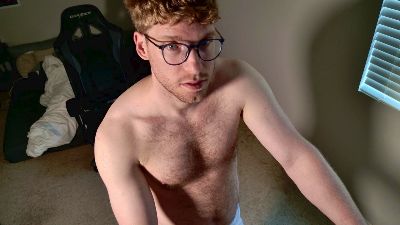 BlueEyedTallGuy live cam on Cam4