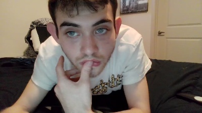 BlueEyes23 live cam on Cam4