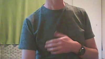 Blue_eyes442001 live cam on Cam4