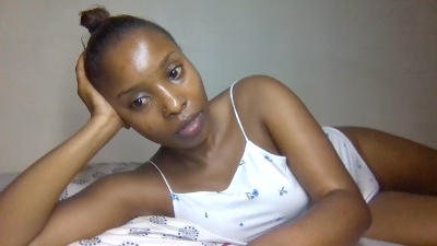 Blue_ivy live cam on Cam4