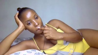 Blue_ivy live cam on Cam4