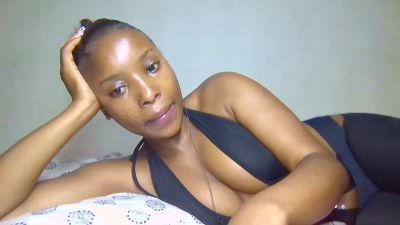 Blue_ivy live cam on Cam4