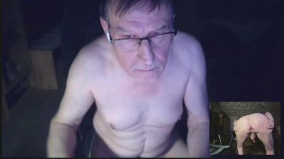 Blueboy15 live cam on Cam4