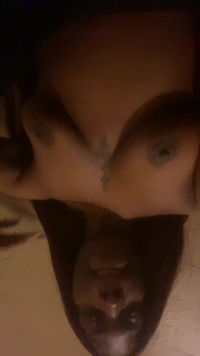 Blxkbarbie webcam mujer en vivo desde Estados Unidos