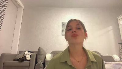 BobbyeGombert live cam on Cam4