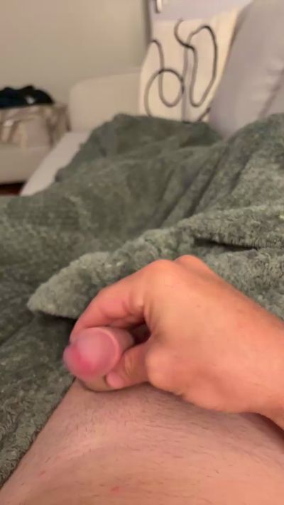 Bobbyf829 live cam on Cam4