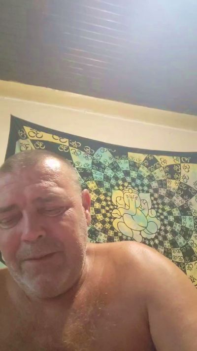 Bobosse837 live cam on Cam4