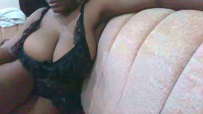 Bodytea001 live cam on Cam4