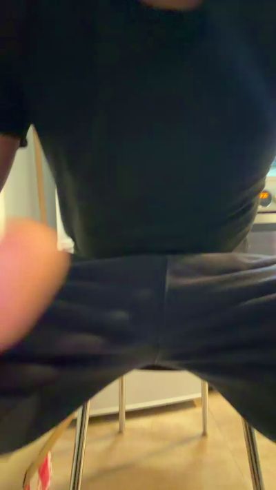Bogosse444449 live cam on Cam4